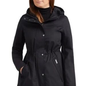 New Hunter Women’s Hooded Rain Jacket, brand new with tags!! Multiple sizes